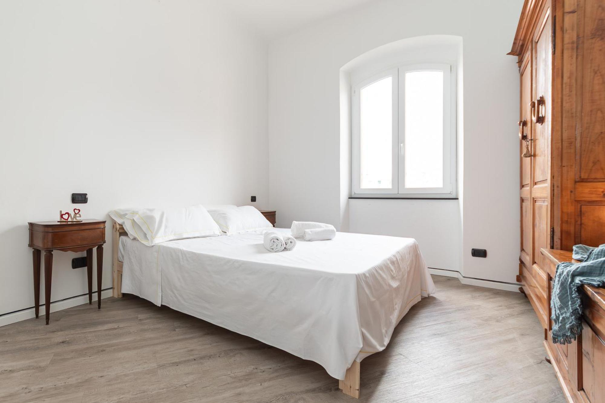 Spacious 3-Bedroom Apartment - 10 Min To City Center & 5 Min To Gaslini Hospital Gênes Extérieur photo